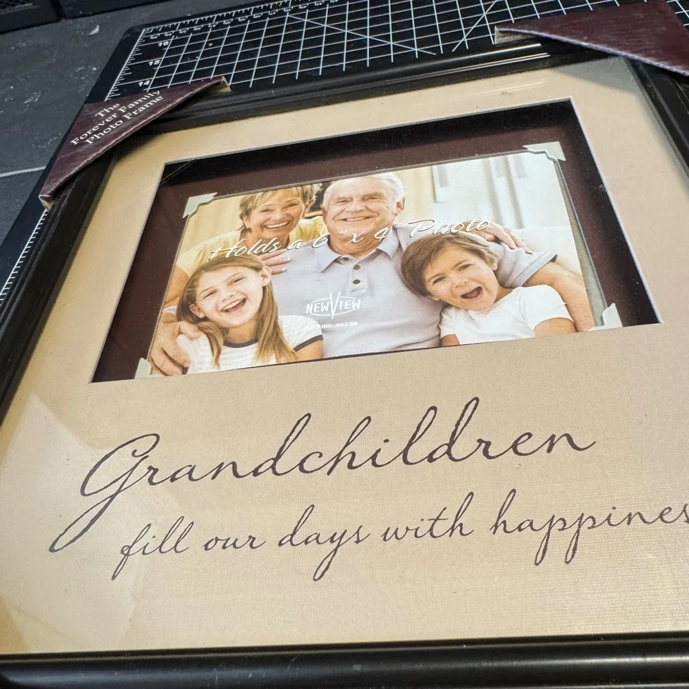 New View Grandchildren Forever Family Photo Frame 6x4 Black Tabletop Wall 10x10